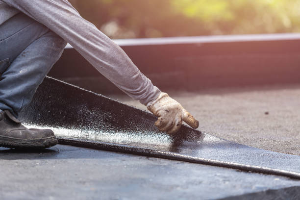 Professional Vapor Barrier Installation technician working in Clearwater, MN
